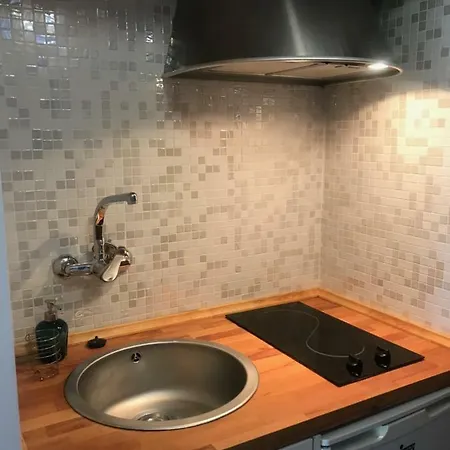 Kyo Verdiales Apartamento