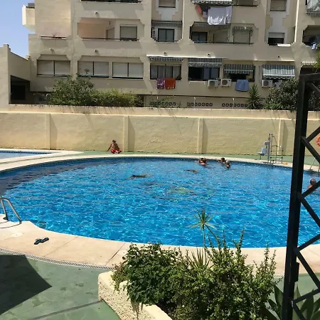 Kyo Verdiales Apartamento